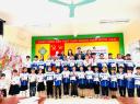 8. Các em Đội viên, nhi đồng vinh dự được nhận danh hiệu cháu ngoan Bác Hồ..jpg - 