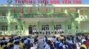 2. Cac em hoc sinh lop 3C gioi thieu cac cuon truyen co tich.jpg - 