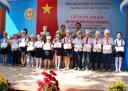 trao phan thuong hs.JPG - 